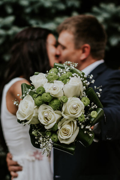 Are Bridal Bouquets Real or Fake?
