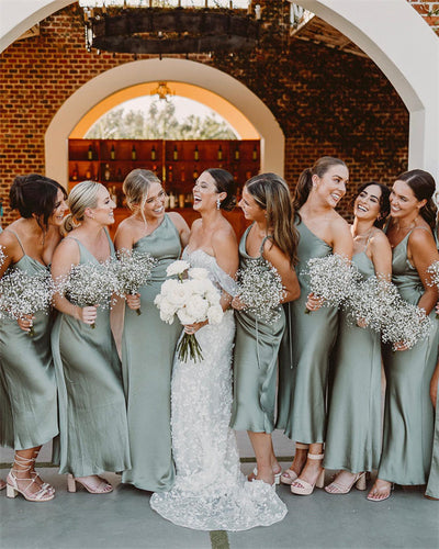 What Are Popular Styles of Black Bridesmaid Dresses?