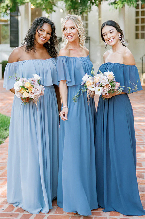 Coordinating Bridesmaid Bouquets with Black Satin Bridesmaid Dresses ...