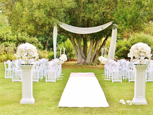 The Rise of Emerald Green Bridesmaid Dresses in the Wedding Industry