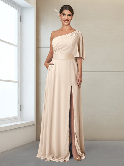 Sheath/Column One-Shoulder Half Sleeves Mother of the Bride Dresses With Split Side