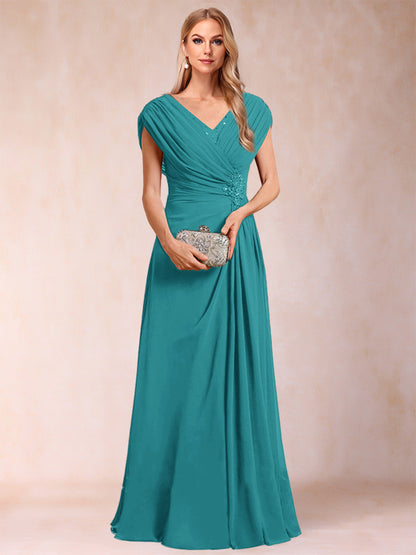 A-Line/Princess V-Neck Chiffon Ruched Mother of the Bride Dresses with Appliques & Beading