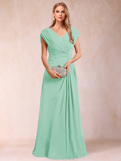 A-Line/Princess V-Neck Chiffon Ruched Mother of the Bride Dresses with Appliques & Beading