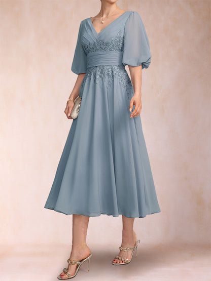 A-Line/Princess V-Neck Half Sleeves Mother of the Bride Dresses with Applique