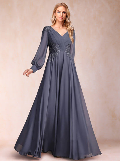 A-Line/Princess V-Neck Long Sleeves Mother of the Bride Dresses with Applique