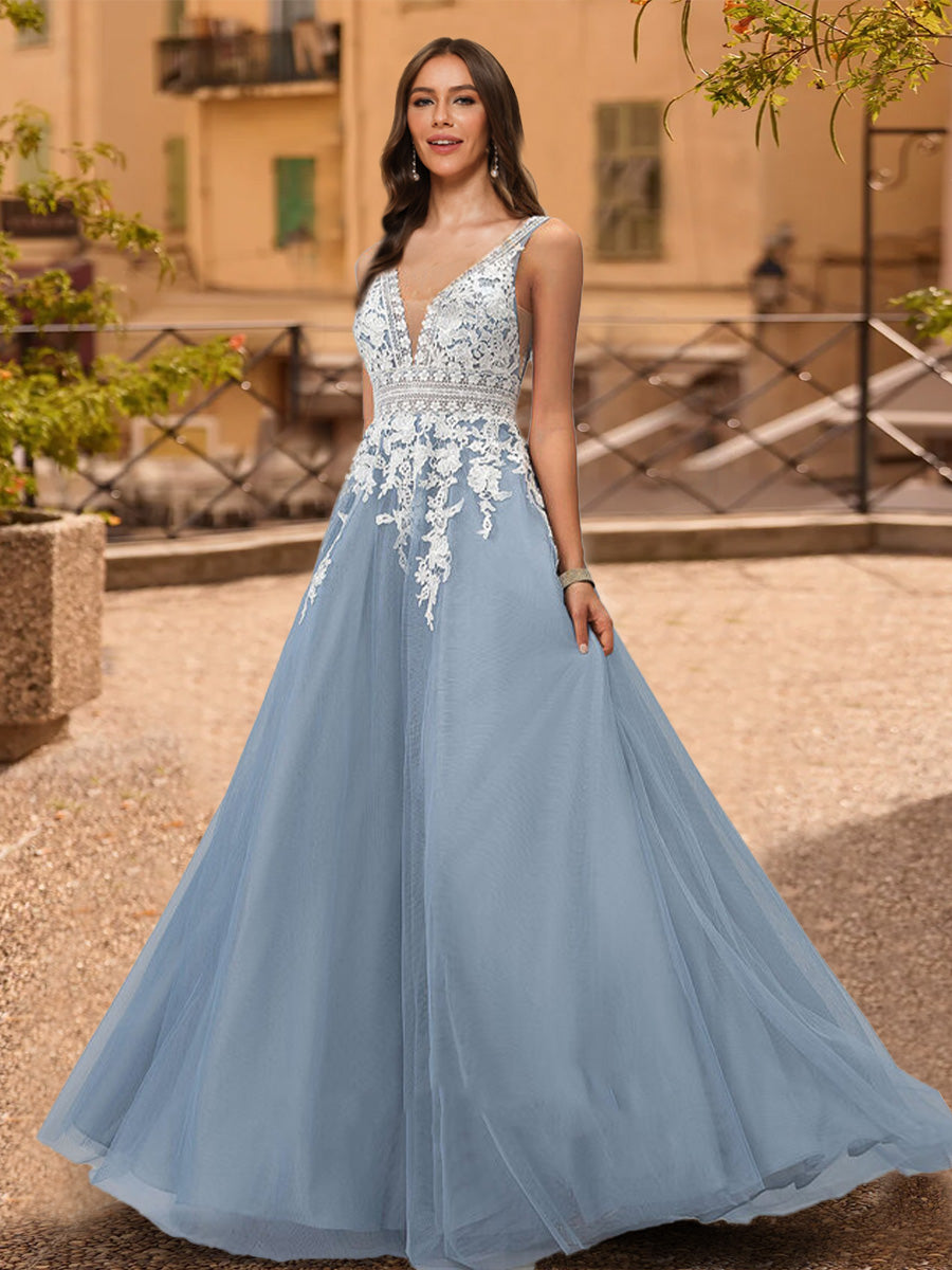 A-Line/Princess V-Neck Sleeveless Prom Dresses with Applique