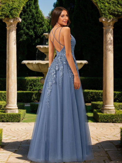 A-Line/Princess V-Neck Sleeveless Prom Dresses with Applique