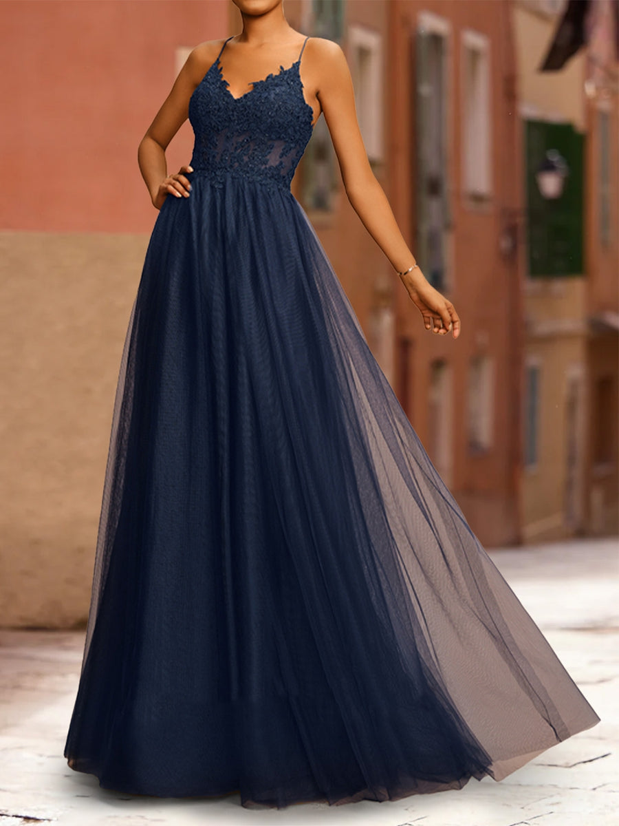 A-Line/Princess V-Neck Sleeveless Prom Dresses with Applique