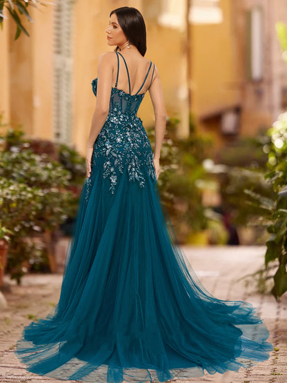 Sheath/Column V-Neck Sleeveless Applique Prom Dresses