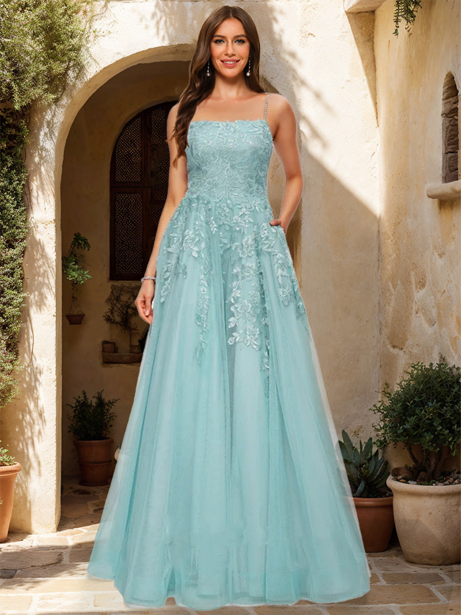 A-Line/Princess Scoop Sleeveless Applique Prom Dresses