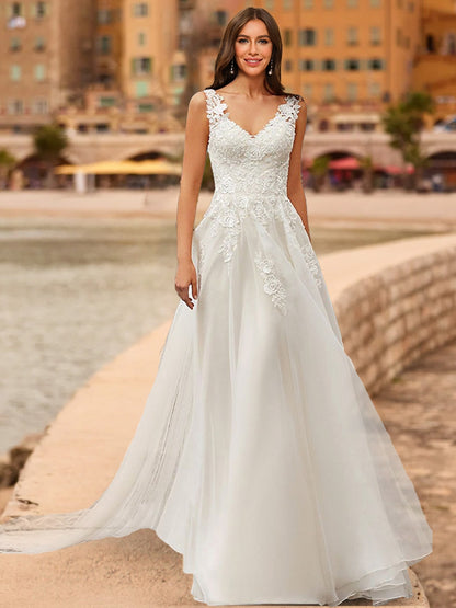 A-Line/Princess V-Neck Sleeveless Lace Wedding Dresses