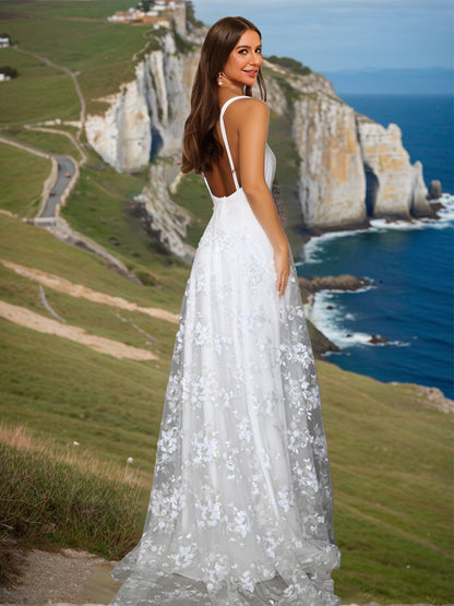 A-Line/Princess V-Neck Sleeveless Split Side Wedding Dresses