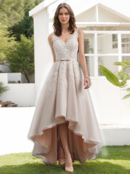 Ball Gown V-Neck Sleeveless Lace Wedding Dresses