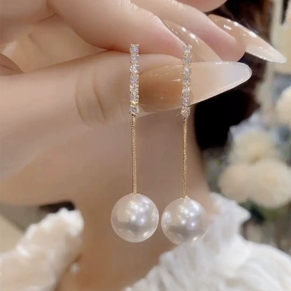 Luxury Women's Pearl Drop Earrings