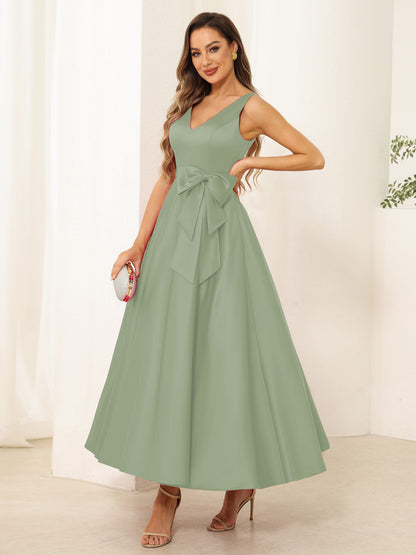 A-Line/Princess V Neck Sleeveless Long Evening Dresses with Bow Knot