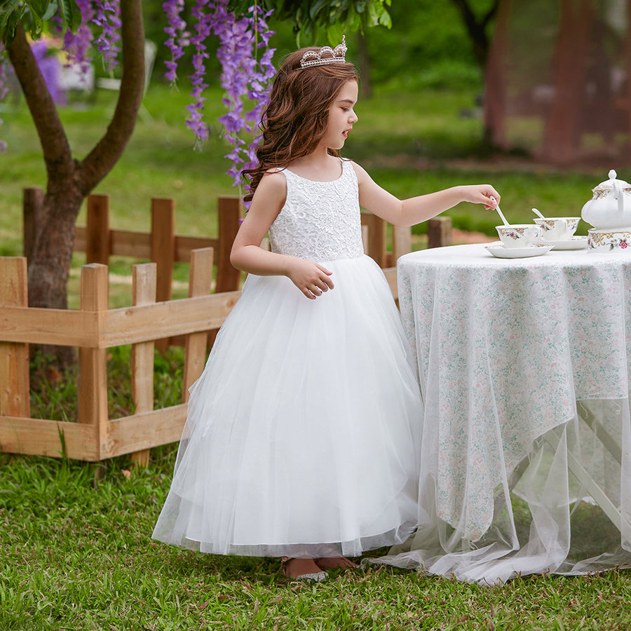 Ball Gown Scoop Sleeveless Flower Girl Dresses with Applique