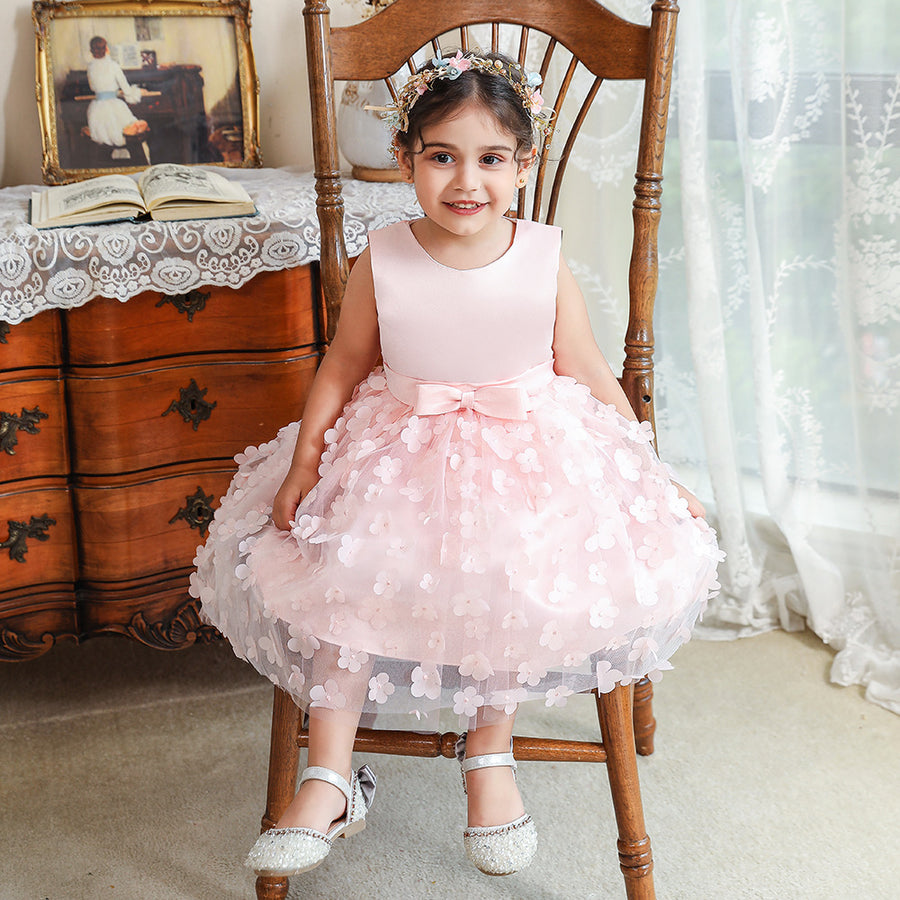 Ball Gown Scoop Sleeveless Flower Girl Dresses with Solid Flowers