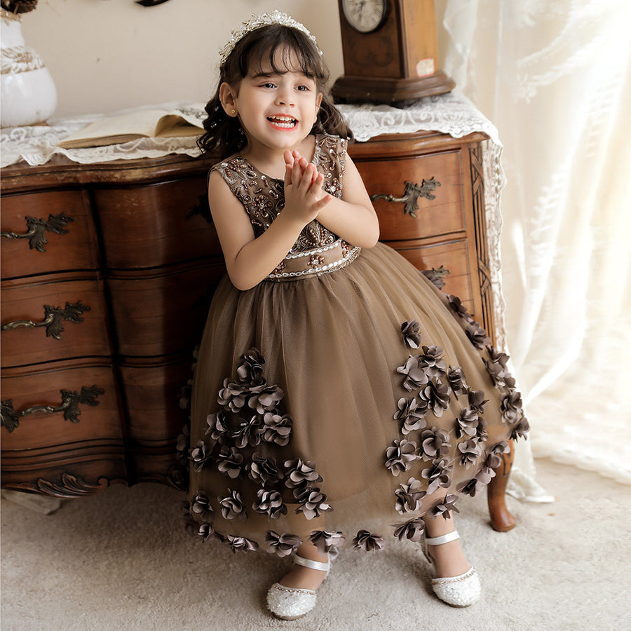 Ball Gown Scoop Sleeveless Flower Girl Dresses with Beading