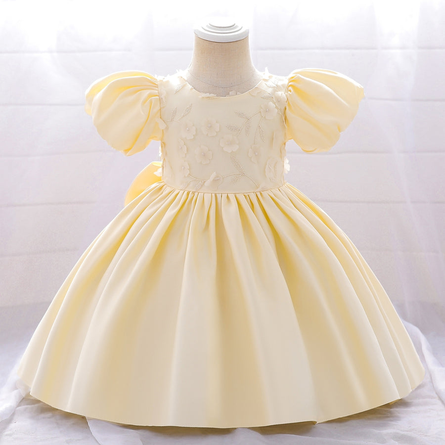 Ball Gown Scoop Puff Sleeves Flower Girl Dresses with Solid Flowers