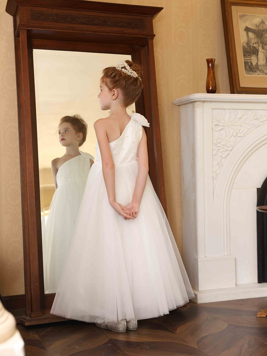 A-Line/Princess One-Shoulder Tulle Flower Girl Dresses with Pearls