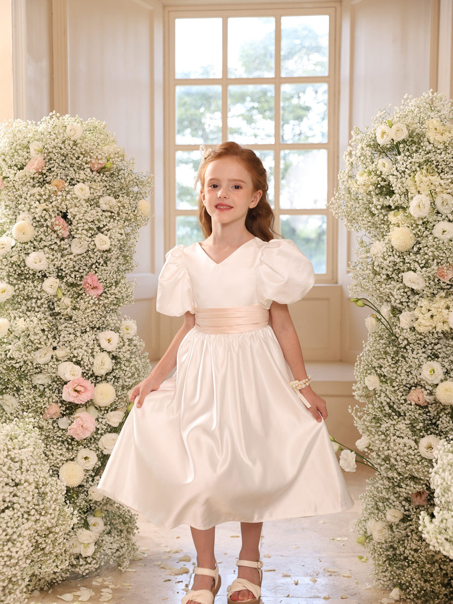 A-Line/Princess V-Neck Puff Sleeves Flower Girl Dresses with Sash