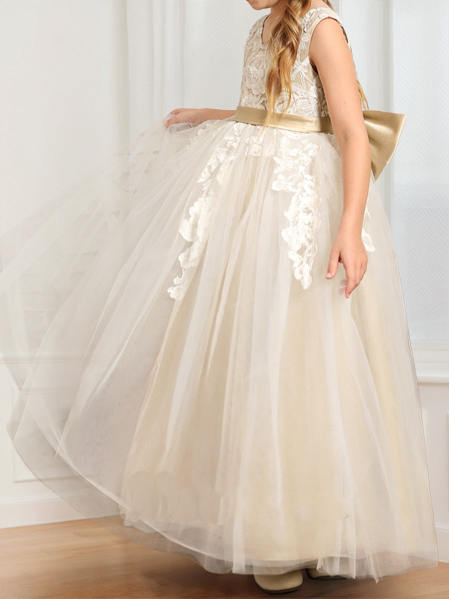 A-Line/Princess V-Neck Floor-Length Tulle Flower Girl Dresses with Appliques