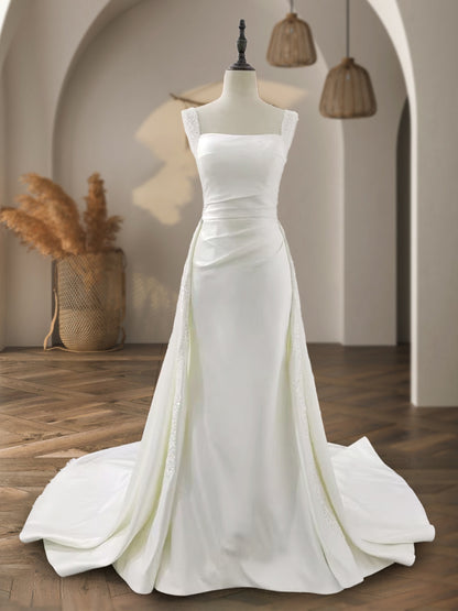 A-Line/Princess Square Neck Sleeveless Beading Wedding Dresses