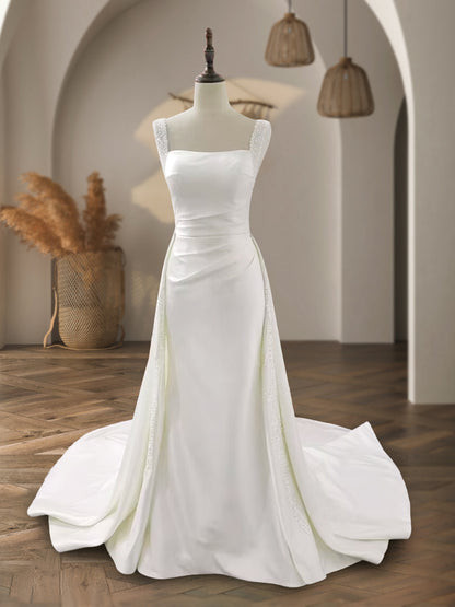 A-Line/Princess Square Neck Sleeveless Beading Wedding Dresses