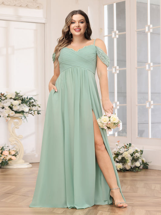 A-Line/Princess Spaghetti Straps Long Plus Size Wedding Party Dresses with Split Side & Pockets