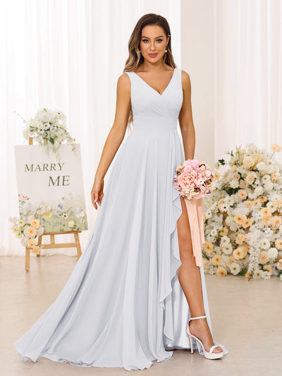 A-Line/Princess V-Neck Split Side Long Bridesmaid Dresses with Pockets