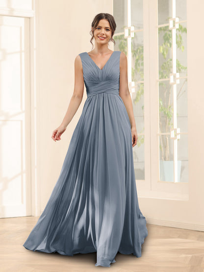 A-Line V-Neck Sleeveless Chiffon Bridesmaid Dresses With Pockets