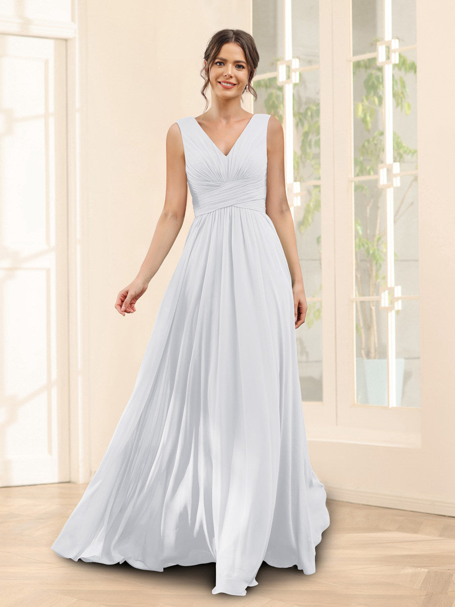 A-Line V-Neck Sleeveless Chiffon Bridesmaid Dresses With Pockets