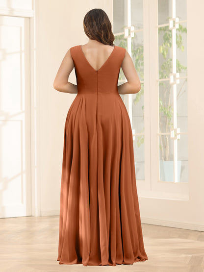 A-Line V-Neck Sleeveless Chiffon Plus Size Bridesmaid Dresses With Pockets