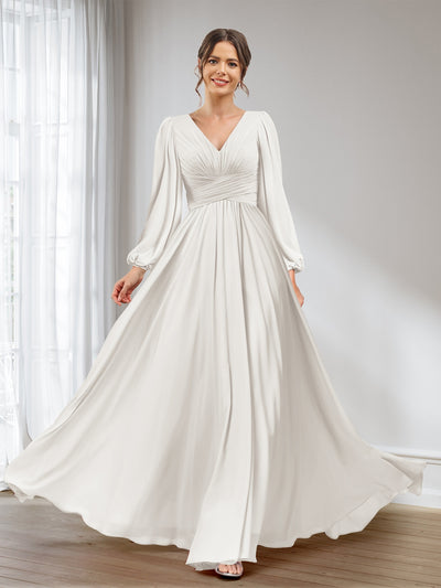 A-Line/Princess V-Neck Long Sleeves Chiffon Long Bridesmaid Dresses With Pockets