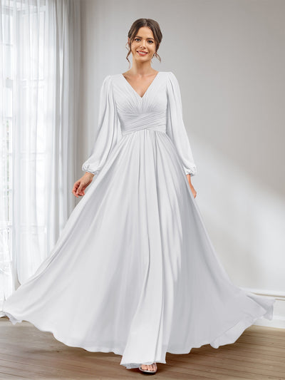 A-Line/Princess V-Neck Long Sleeves Chiffon Long Bridesmaid Dresses With Pockets