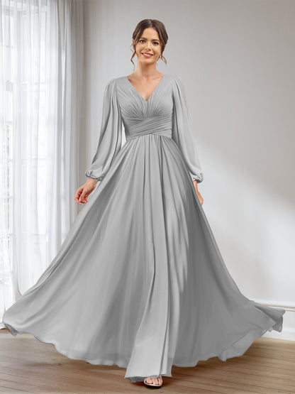 A-Line/Princess V-Neck Long Sleeves Chiffon Long Bridesmaid Dresses With Pockets