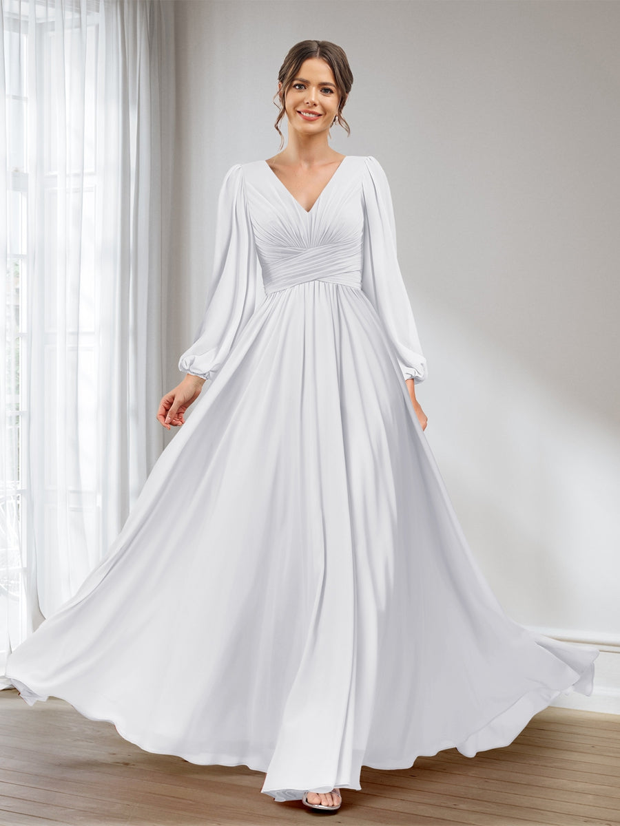 A-Line/Princess V-Neck Long Sleeves Chiffon Long Bridesmaid Dresses With Pockets