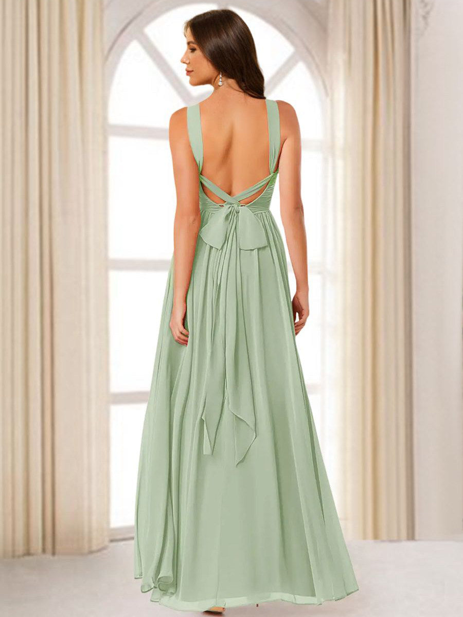 A-Line/Princess Halter Long Bridesmaid Dresses with Split Side