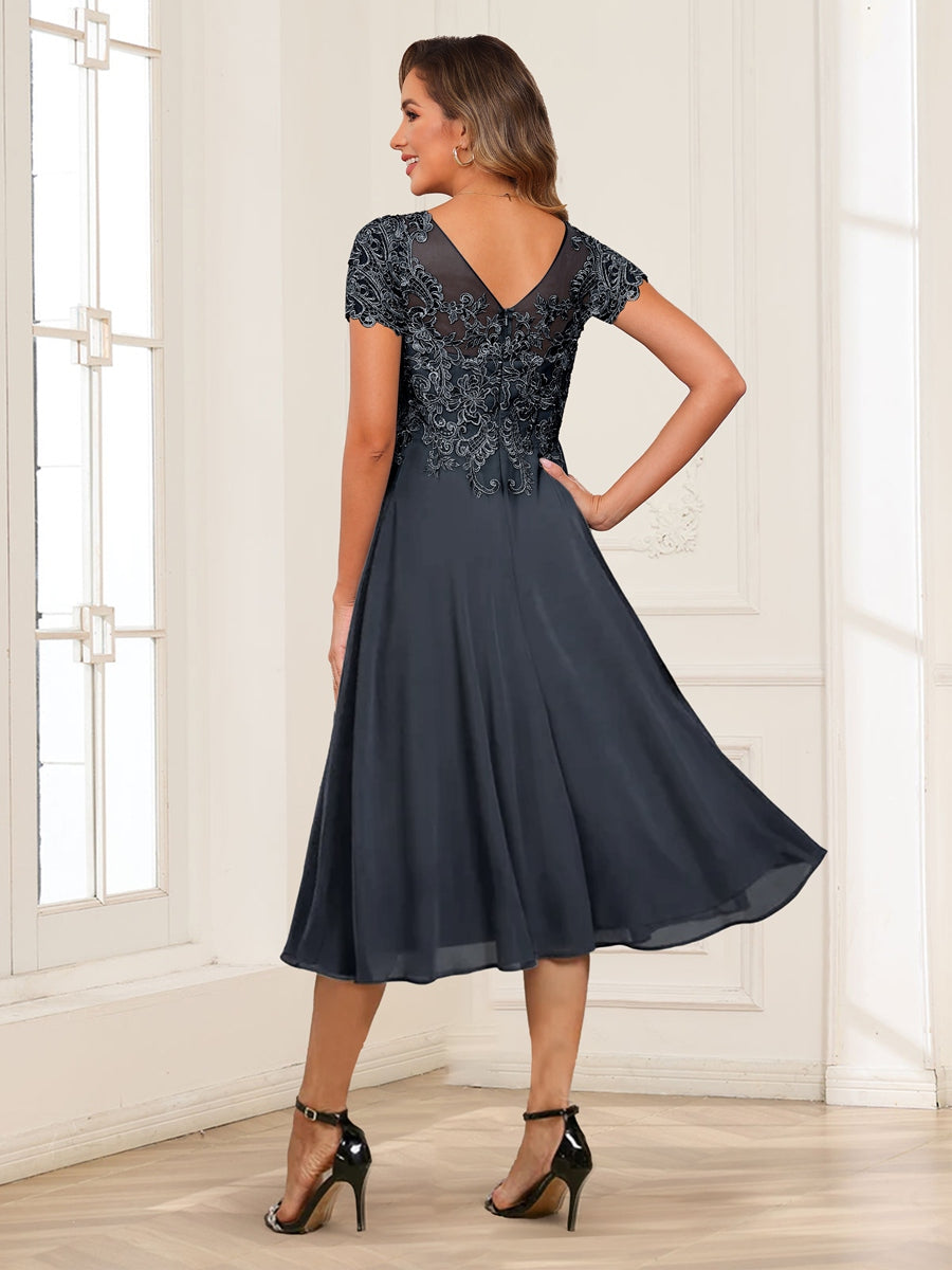 A-Line/Princess Scoop Short Sleeves Chiffon Mother of the Bride Dresses with Applique