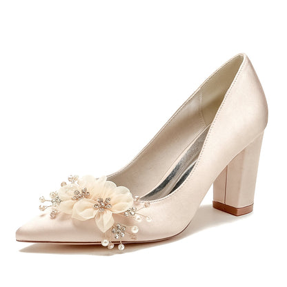 Women's Chunky Heel Silk Satin With Flower Closed Toe Wedding Shoes