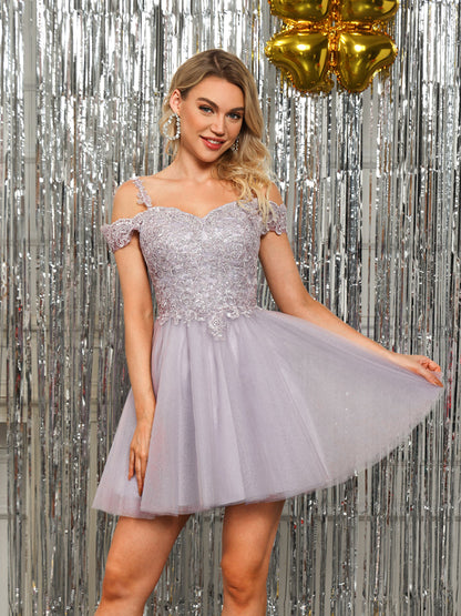 A-Line/Princess Spaghetti Straps Tulle Short Dresses with Appliques