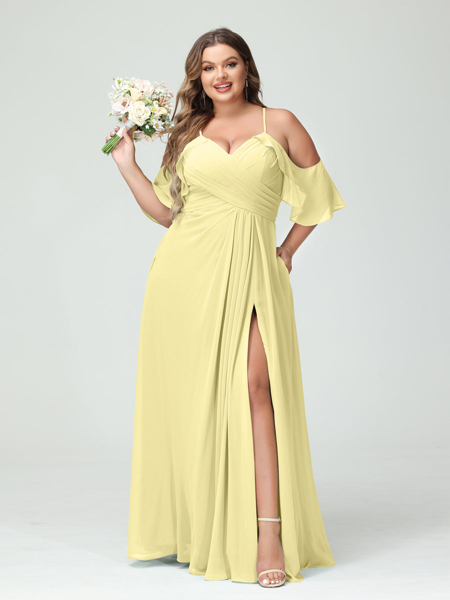 A-Line/Princess Spaghetti Straps Short Sleeves Chiffon Ruched Split Side Plus Size Bridesmaid Dresses with Pockets