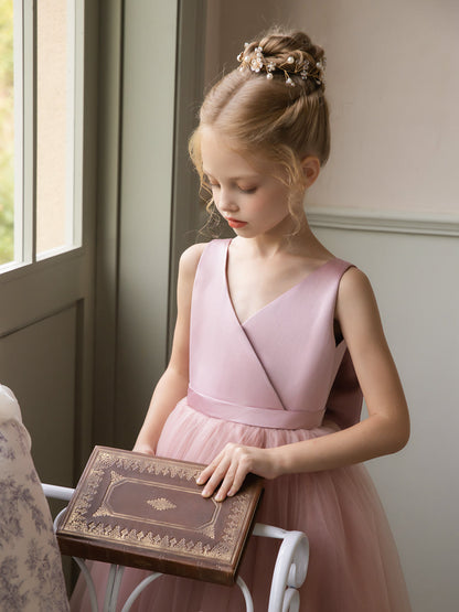 V-Neck Sleeveless Tulle Flower Girl Dresses with Satin Bowknot