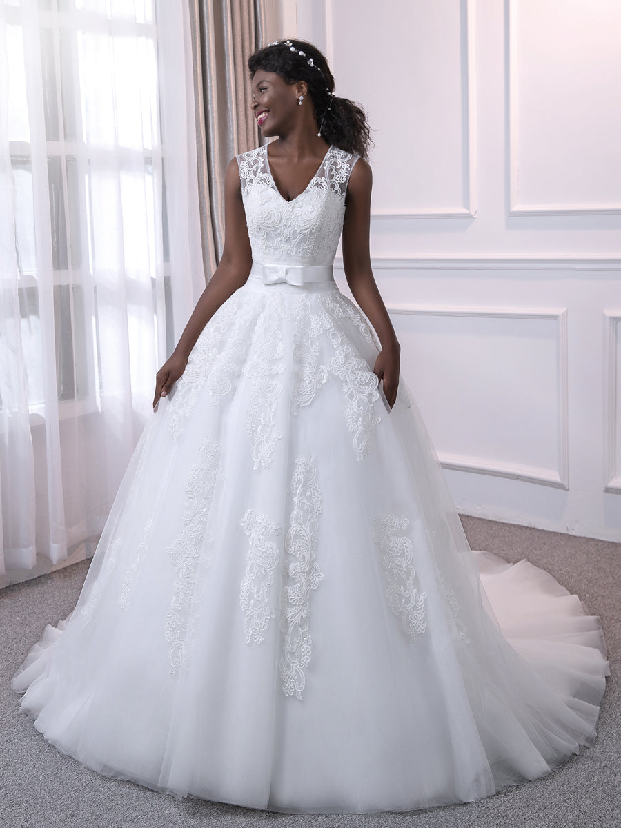 V-Neck Sleeveless Tulle Ball Gown Wedding Dresses with Belt & Appliques