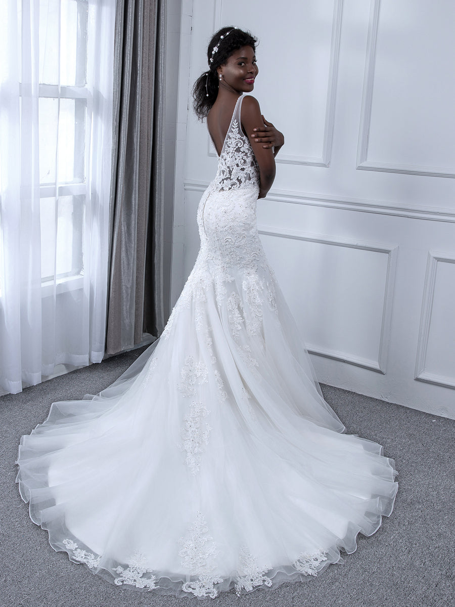 V-Neck Sleeveless Tulle Mermaid Wedding Dresses with Beading Appliques & Sequins