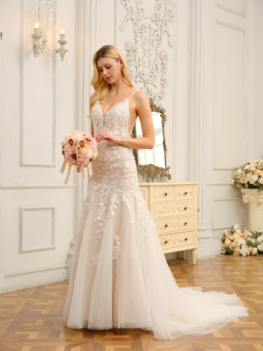 Trumpet/Mermaid Spaghetti Straps Sleeveless Long Wedding Dresses with Appliques