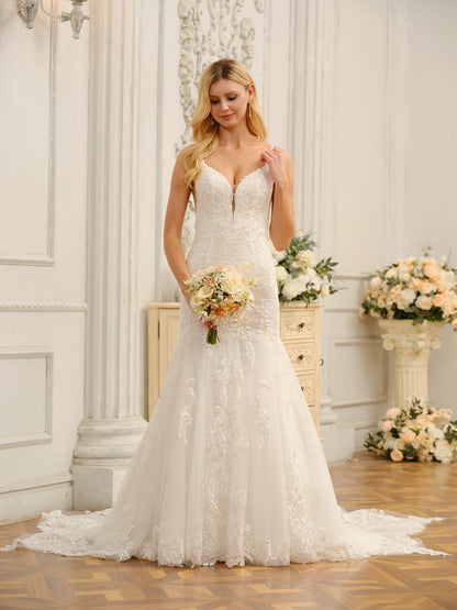 Trumpet/Mermaid Spaghetti Straps Sleeveless Long Wedding Dresses with Appliques