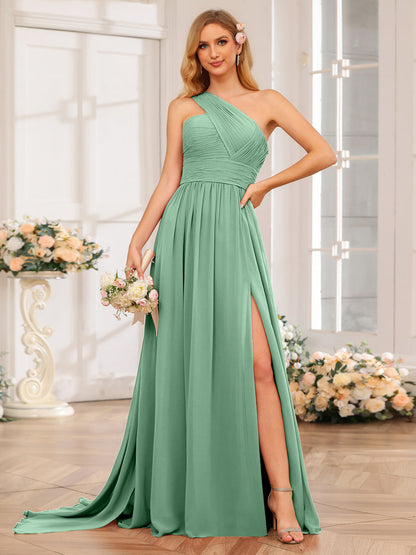 A-Line/Princess One-Shoulder Long Wedding Party Dresses with Watteau Train