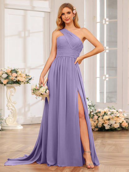 A-Line/Princess One-Shoulder Long Wedding Party Dresses with Watteau Train