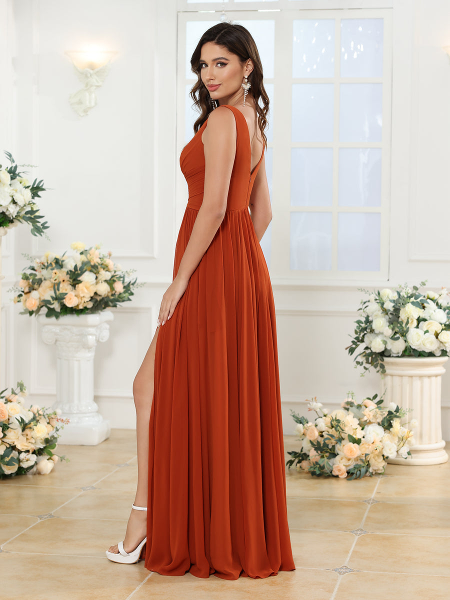 A-Line/Princess V-Neck Long Wedding Party Dresses with Split Side & Pockets